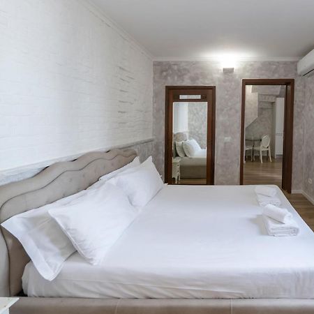 Home Holiday Rome - 2° Floor Экстерьер фото