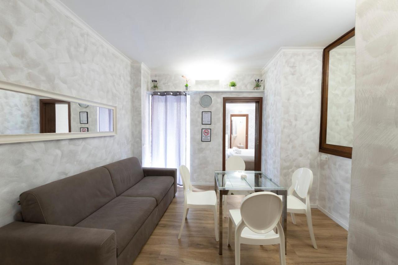 Home Holiday Rome - 2° Floor Экстерьер фото
